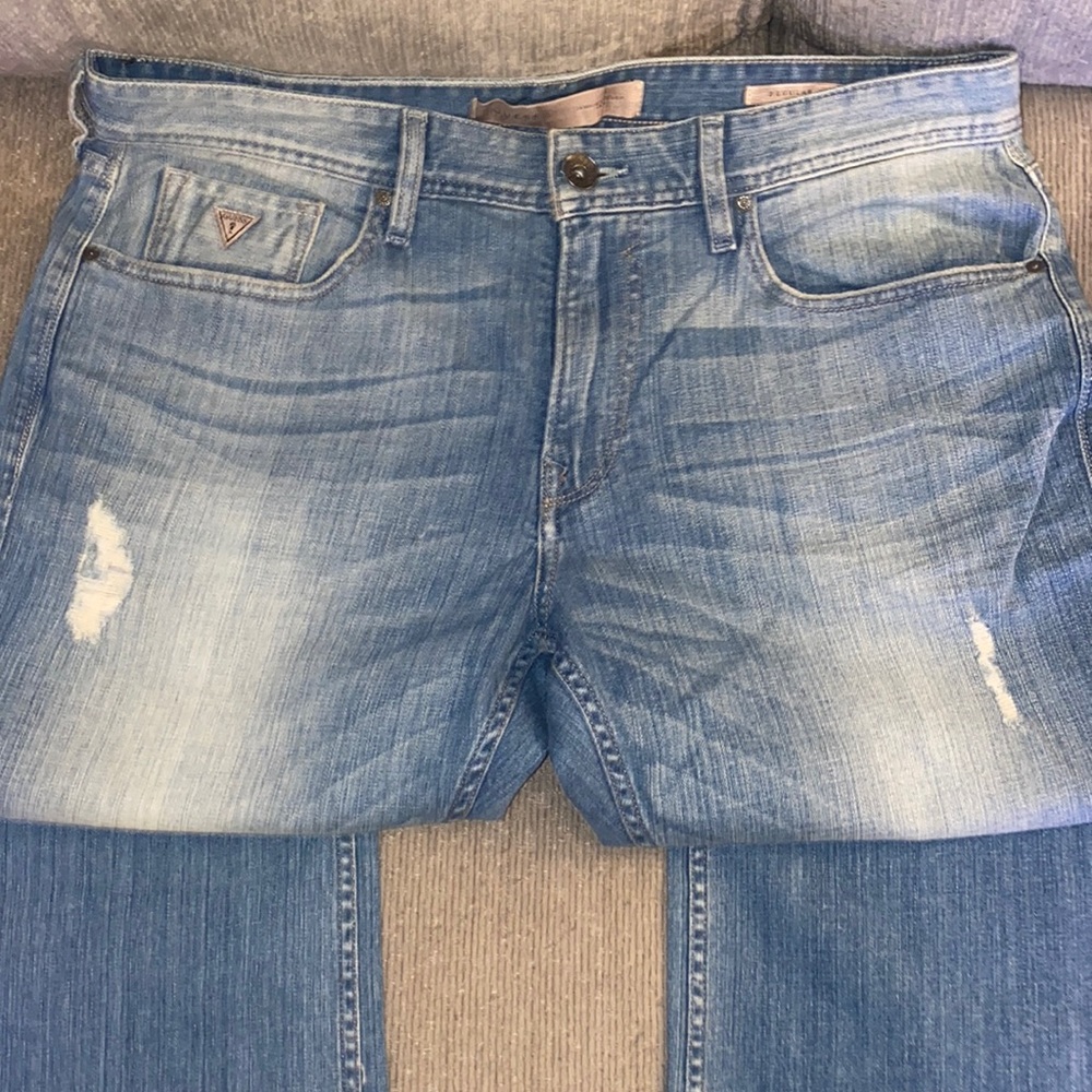 NEW MENS GUESS REG BOOT JEANS👖